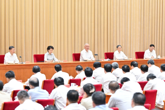 1738893605240032.png 640.png