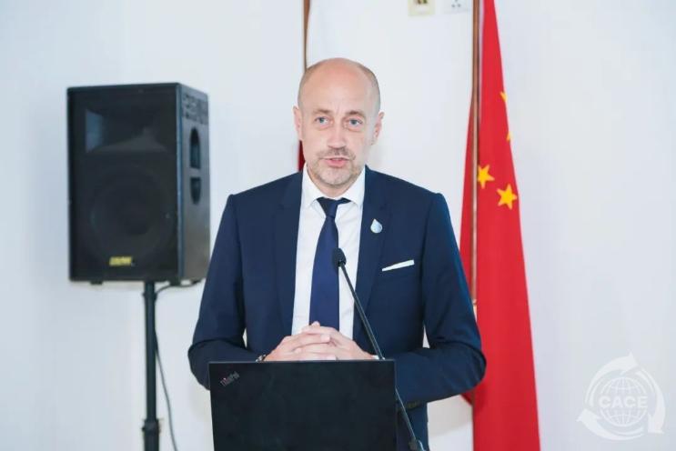 1694593351183968.png 2.png